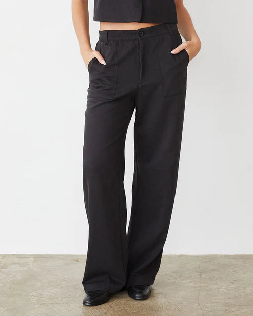 MONROW Soft Twill Patch Pocket Pant