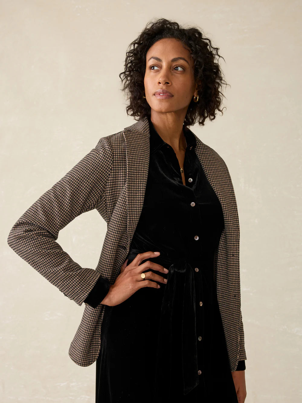 Faherty Stretch Silk Velvet Riley Midi Dress