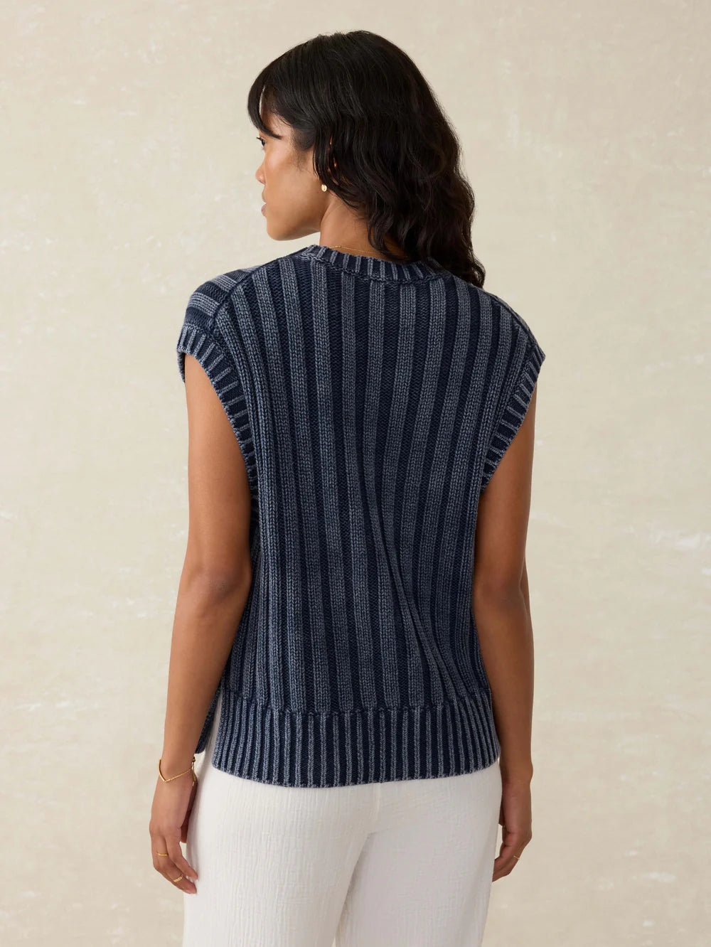 Faherty Sunwashed Sweater Vest