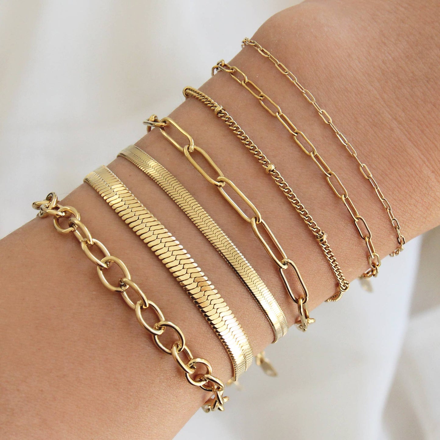 Chain Bracelet: Gold / Large Paperclip