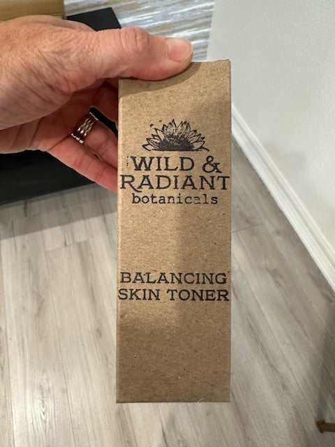 Wild & Radiant Botanicals Balancing Skin Toner