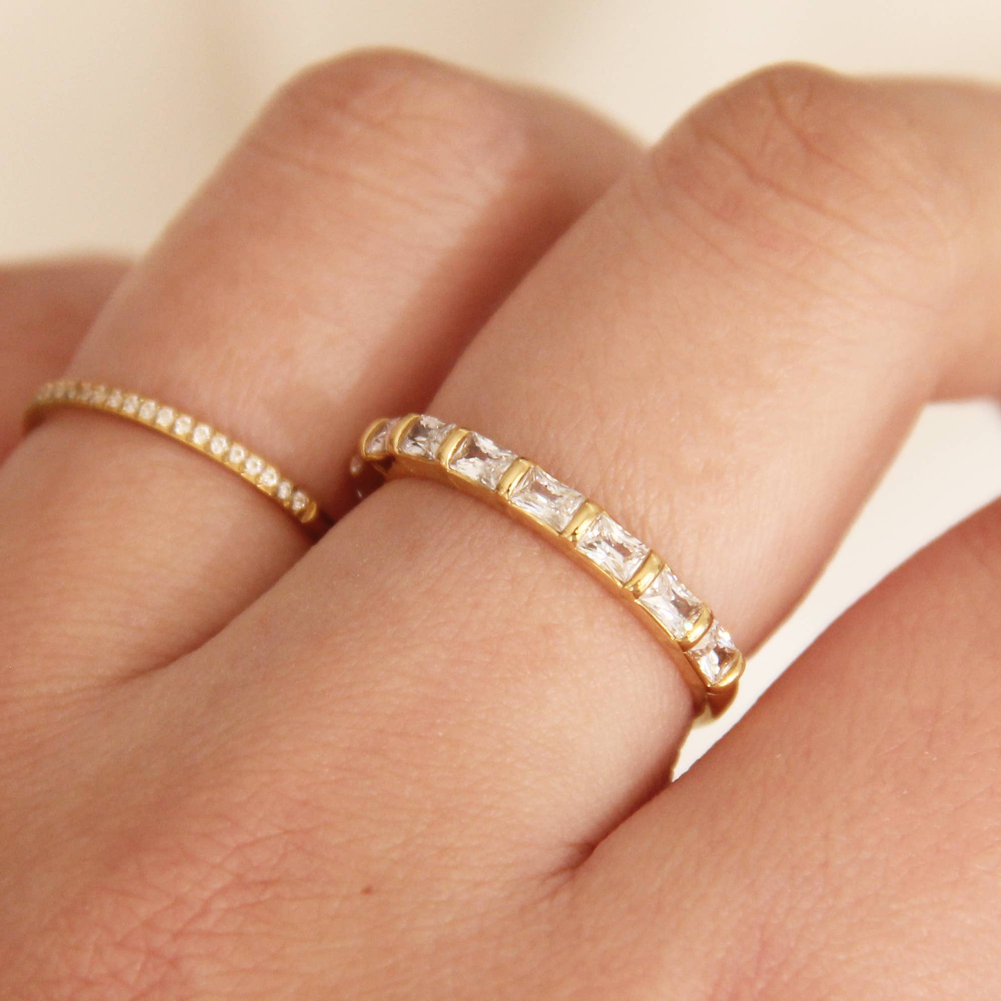 Baguette Semi Eternity Band Ring: Gold